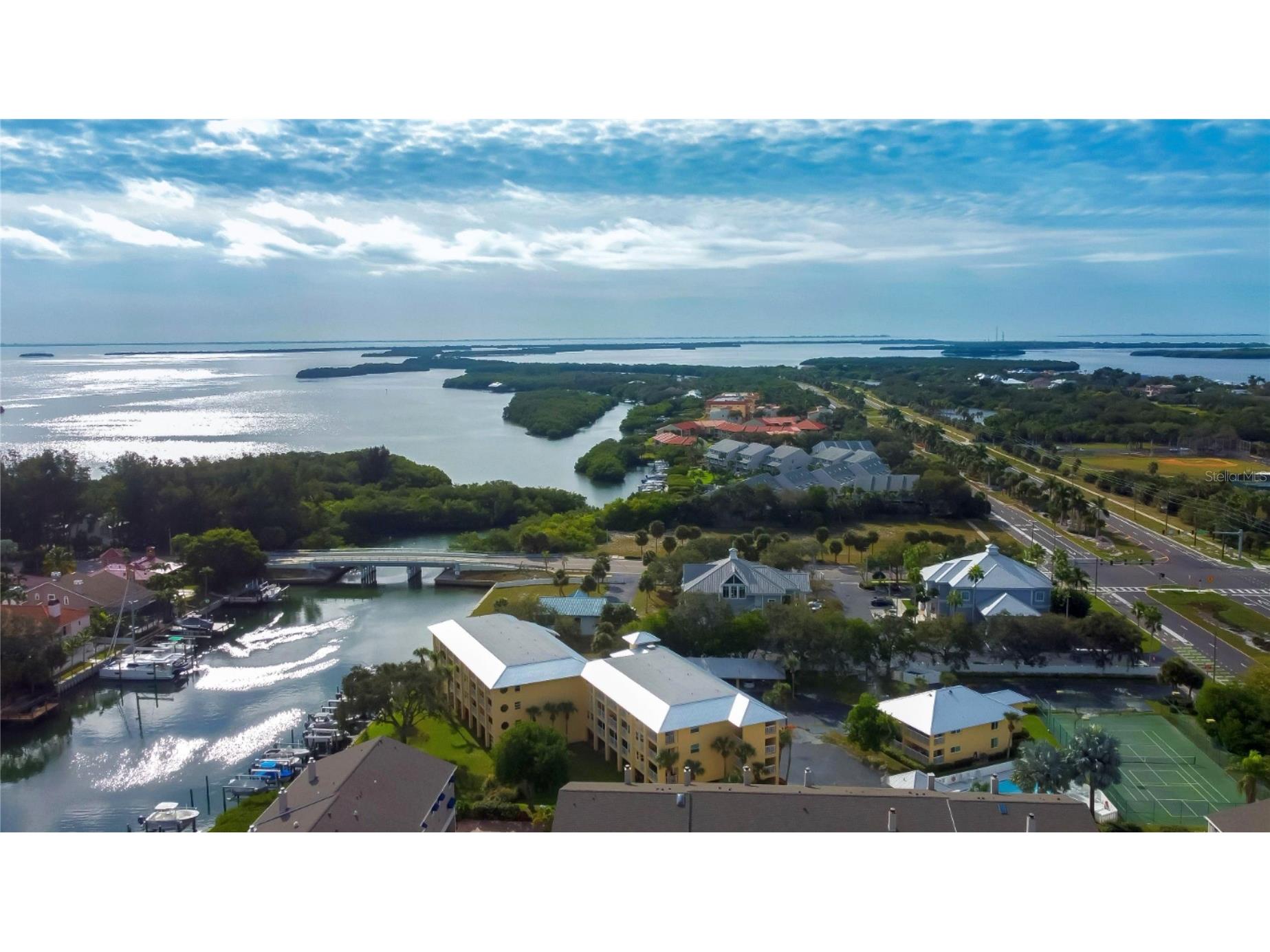 1125 Pinellas Bayway S #304 Saint Petersburg FL 33715 TB8459149 image5