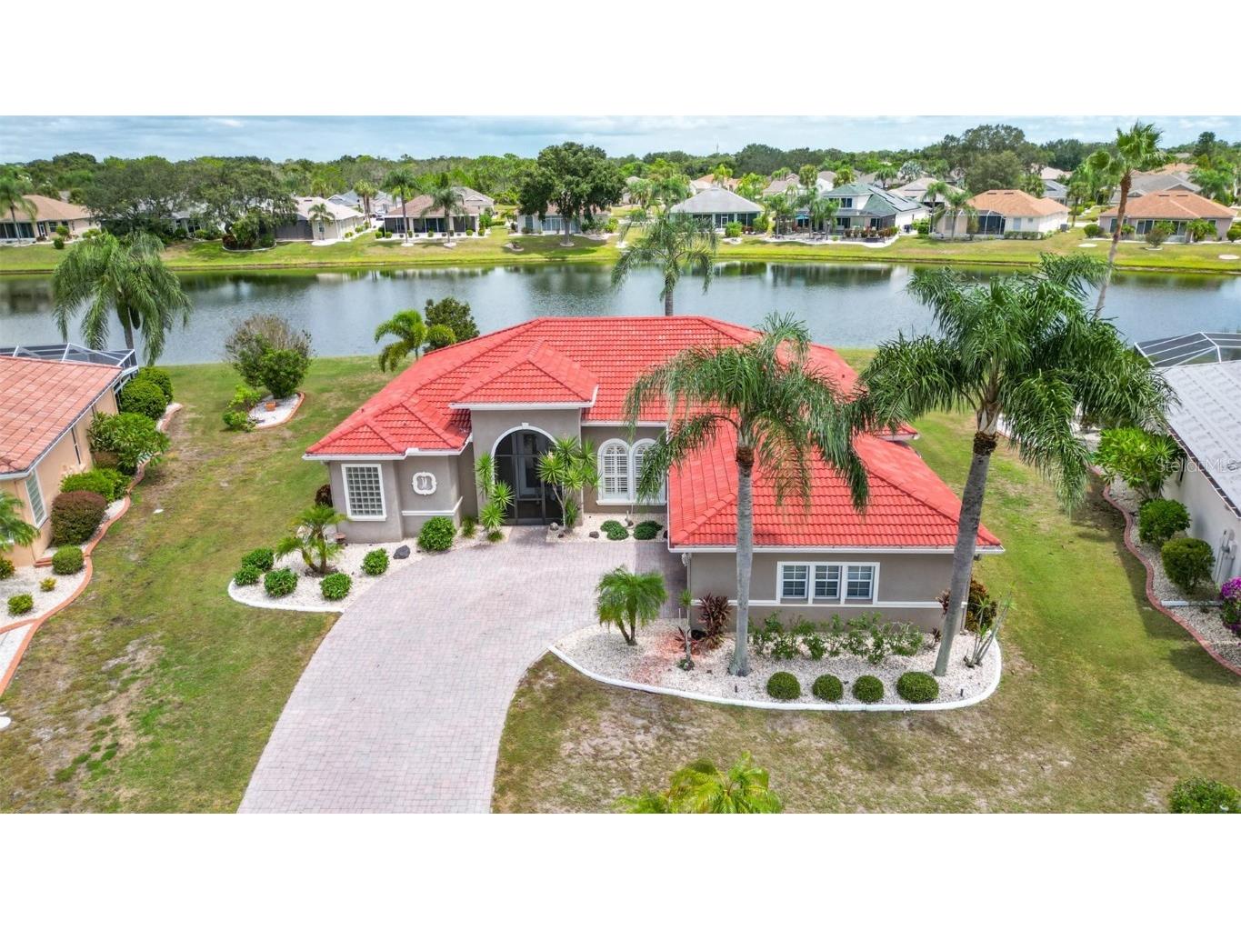 1125 Signature Drive Sun City Center FL 33573 T3470125 image1