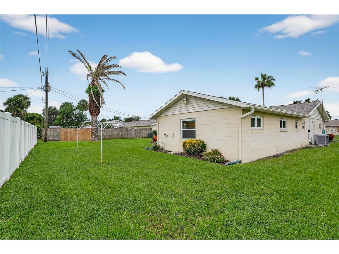 1125 Sunland Road Daytona Beach FL 32114 FC313126 image45