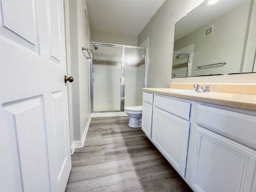 1125 Villagio Circle #201 Sarasota FL 34237 A4674000 image12