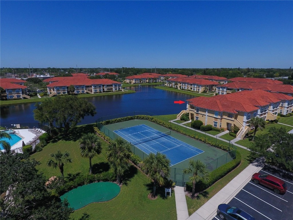 1125 Villagio Circle #201 Sarasota FL 34237 A4674000 image3
