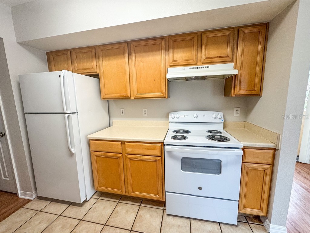 1125 Villagio Circle #201 Sarasota FL 34237 A4674000 image6