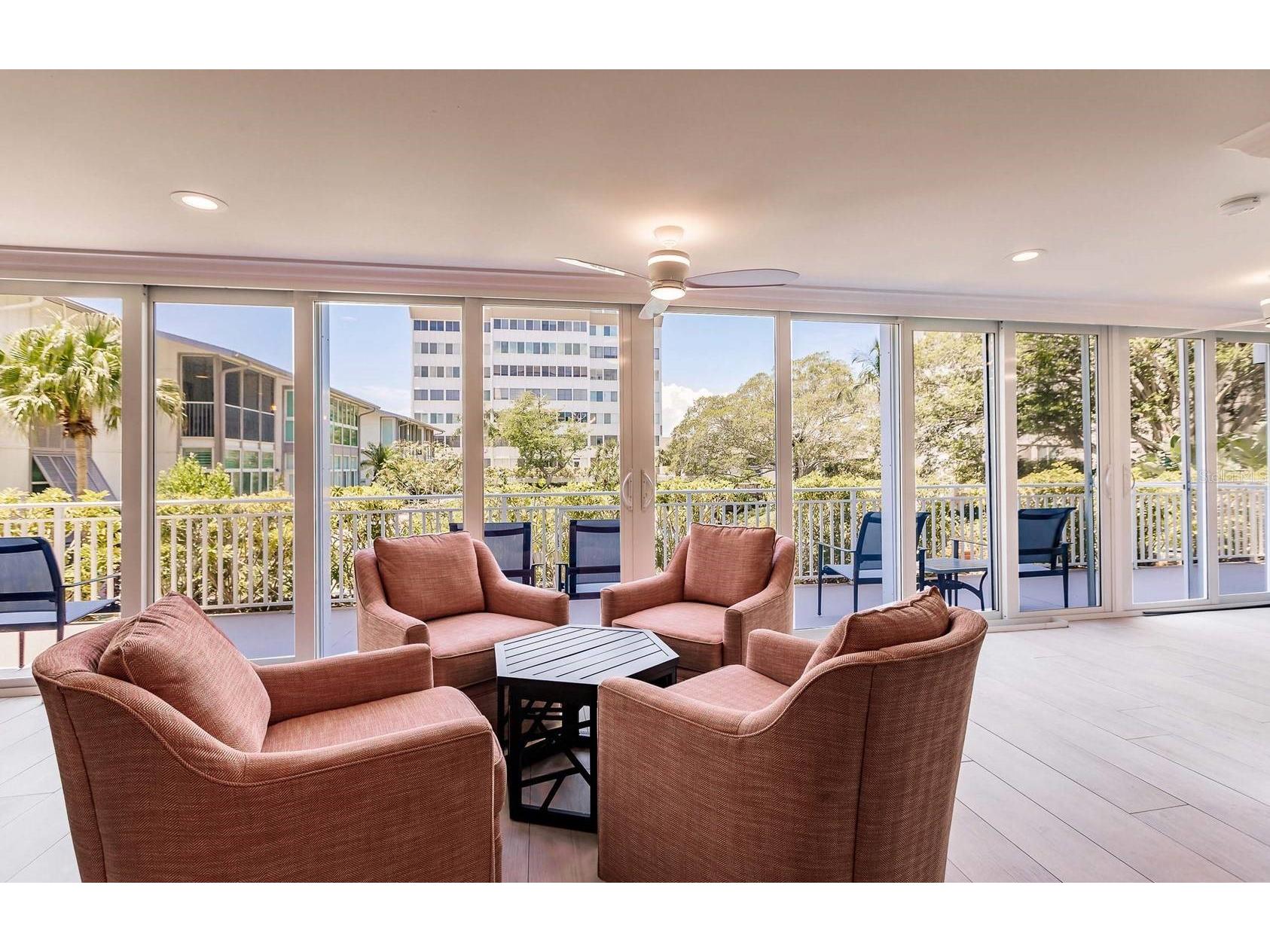 1125 W Peppertree Drive #102 Sarasota FL 34242 TB8465428 image20