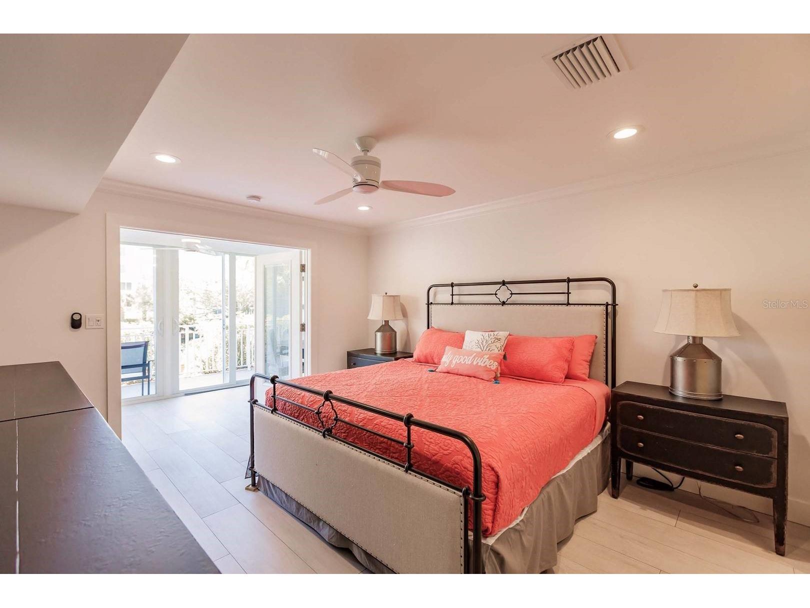 1125 W Peppertree Drive #102 Sarasota FL 34242 TB8465428 image22