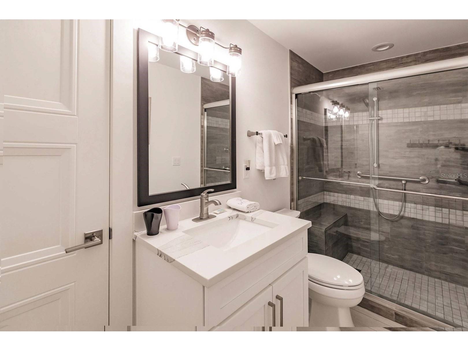 1125 W Peppertree Drive #102 Sarasota FL 34242 TB8465428 image29
