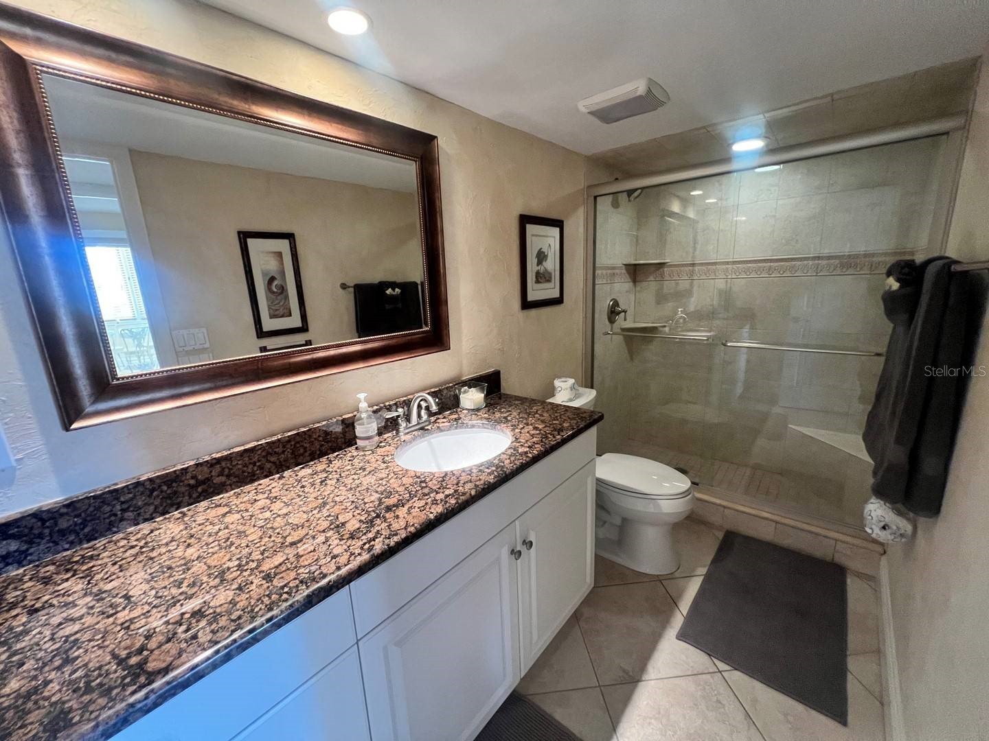 1125 W Peppertree Drive #202 Sarasota FL 34242 TB8465389 image12