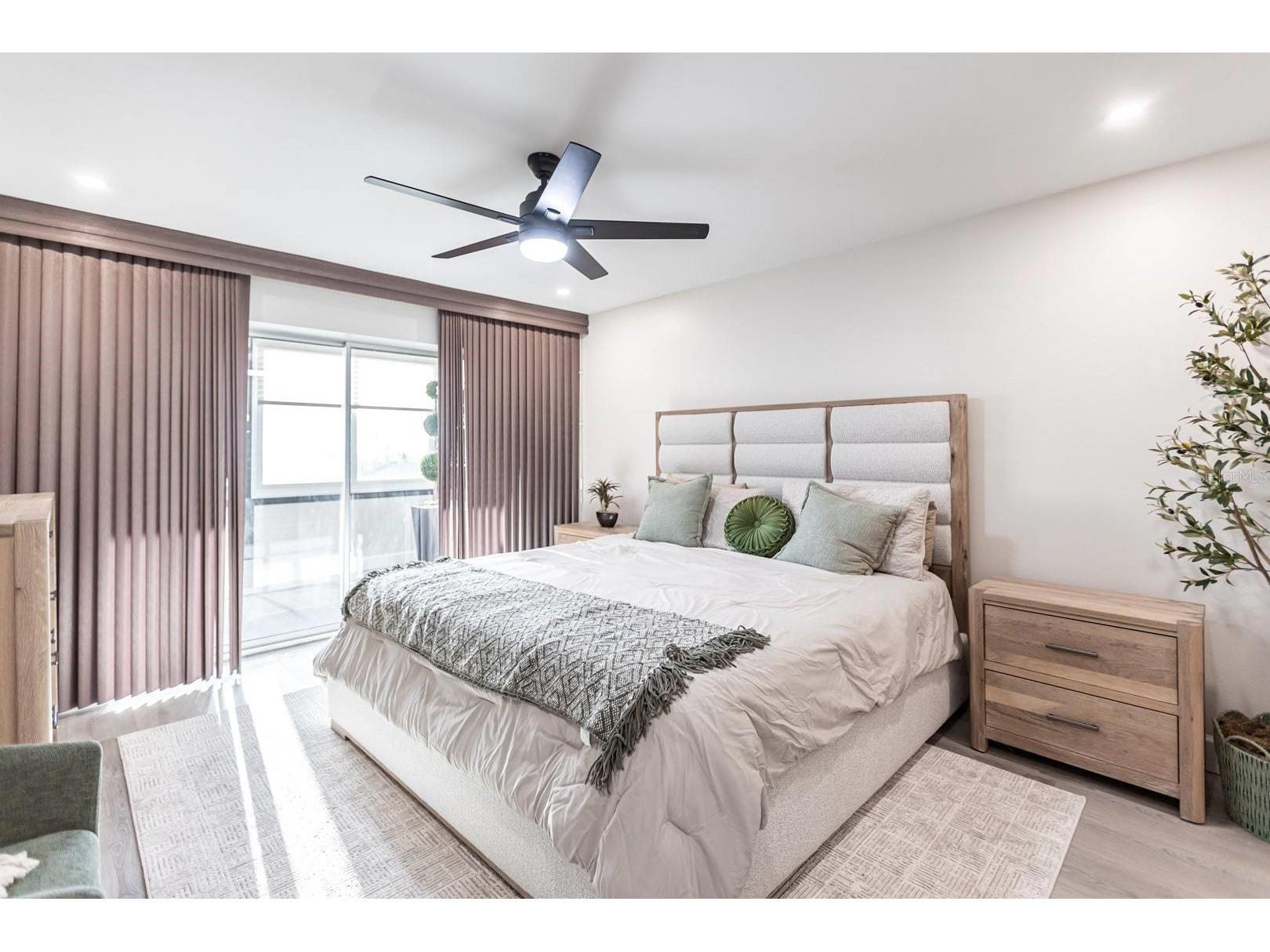 1125 W Peppertree Drive #402 Sarasota FL 34242 TB8465341 image15