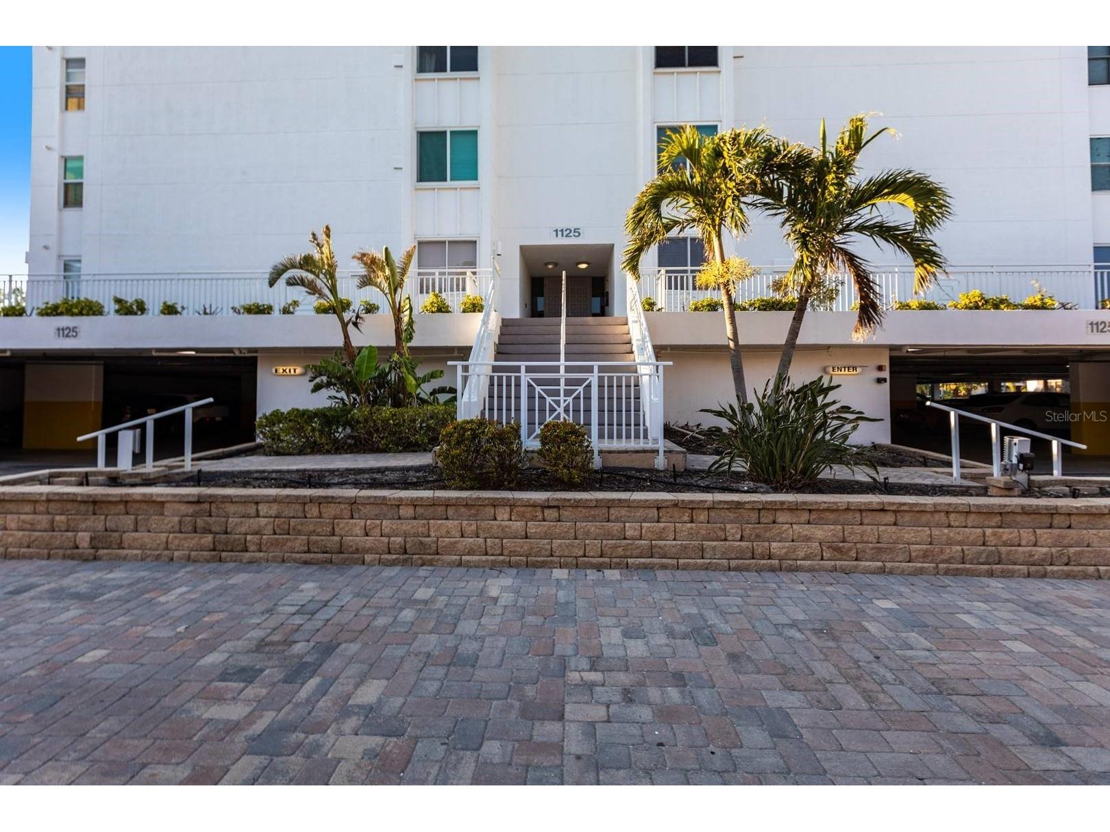 1125 W Peppertree Drive #402 Sarasota FL 34242 TB8465341 image26