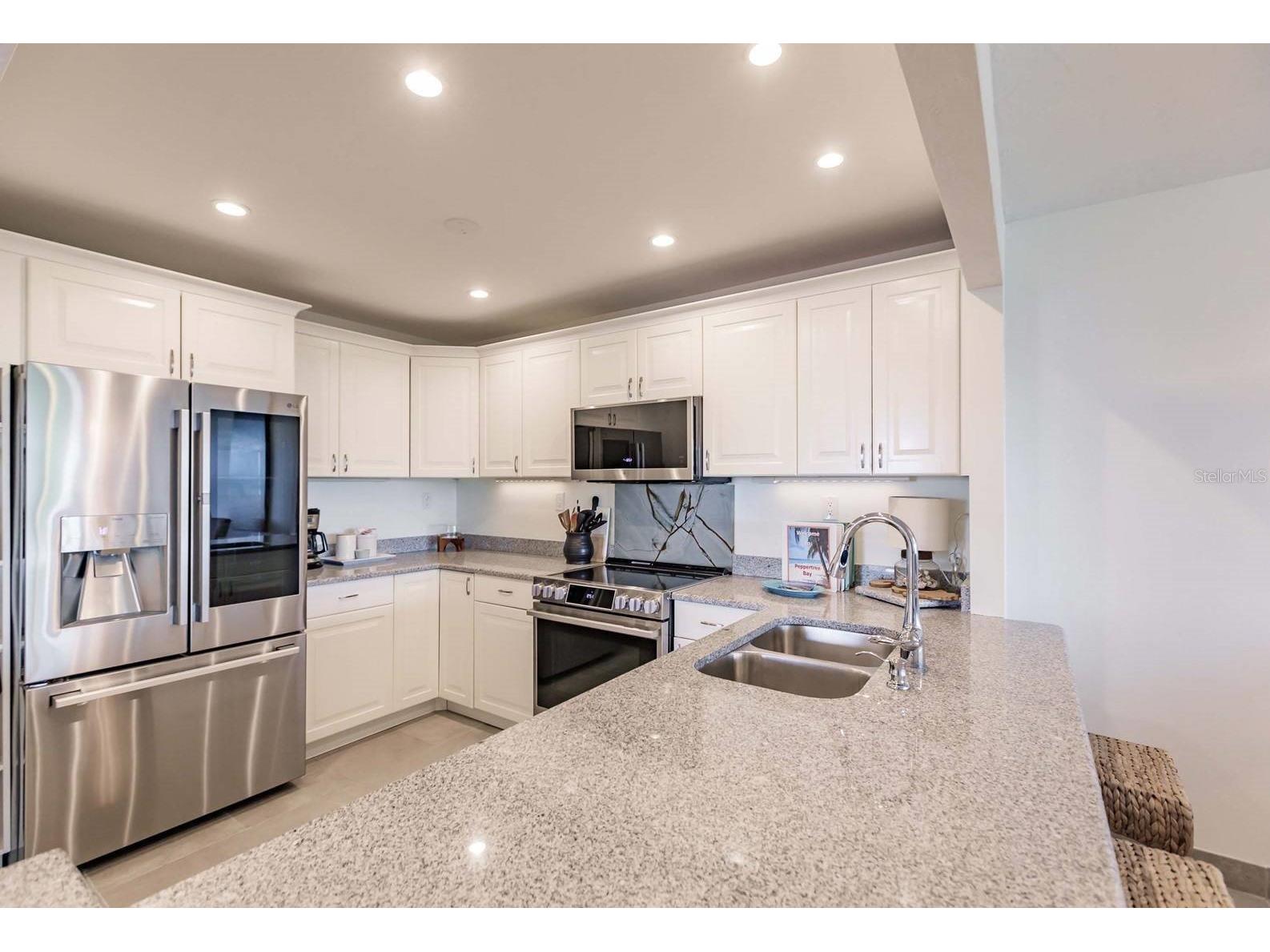 1125 W Peppertree Drive #407 Sarasota FL 34242 TB8466406 image7