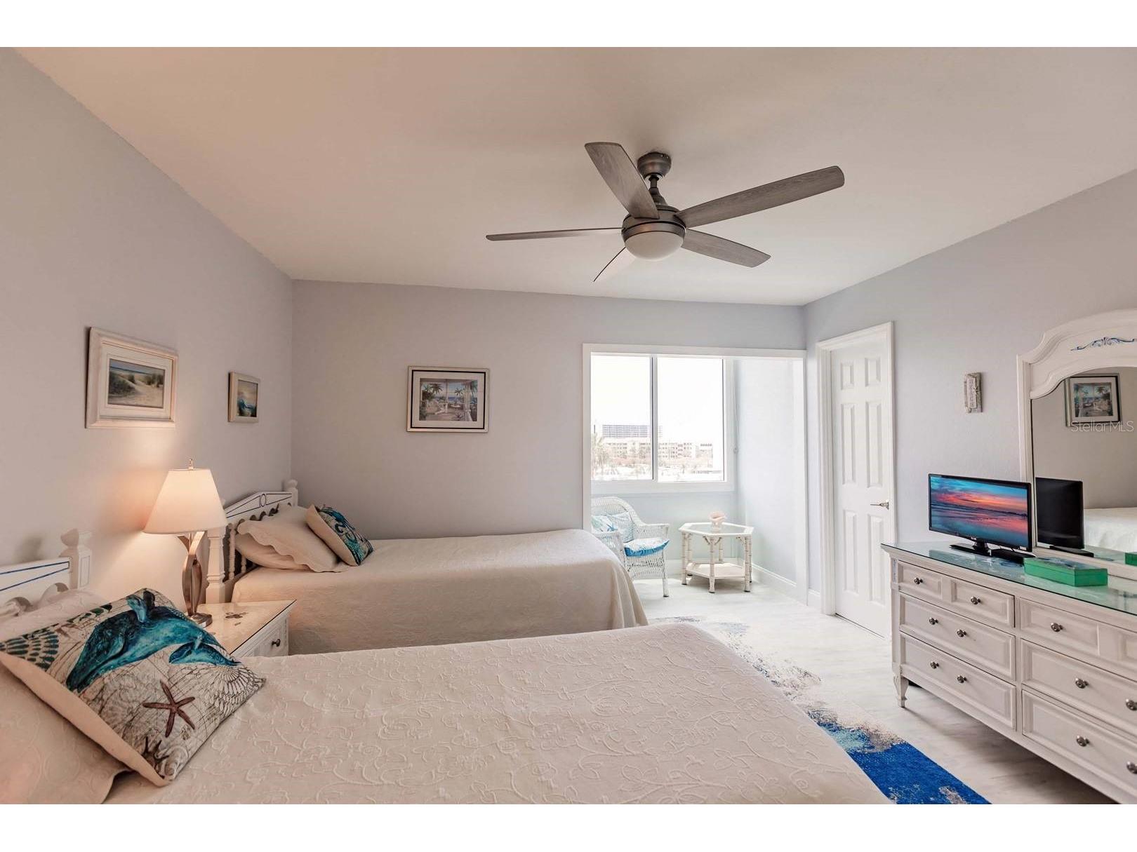 1125 W Peppertree Drive #501 Sarasota FL 34242 TB8466040 image13