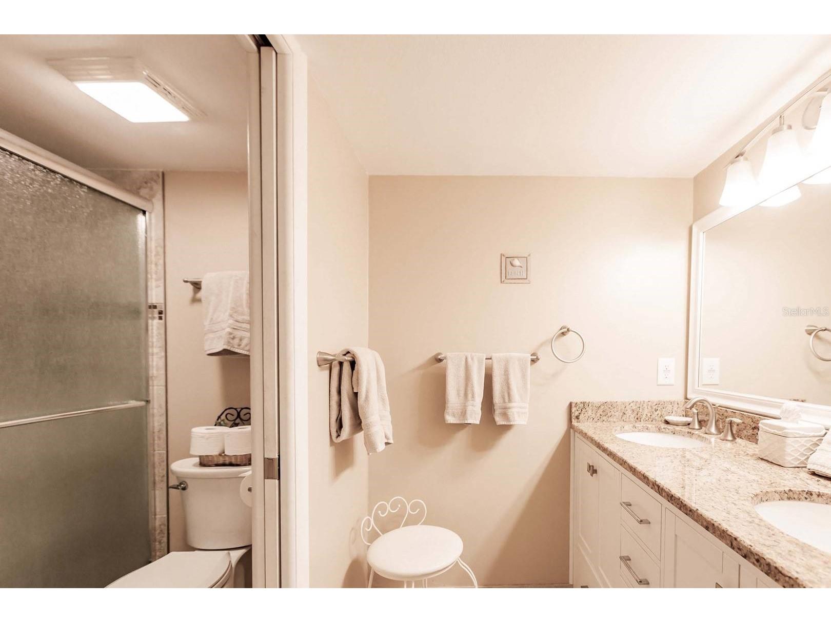 1125 W Peppertree Drive #501 Sarasota FL 34242 TB8466040 image20