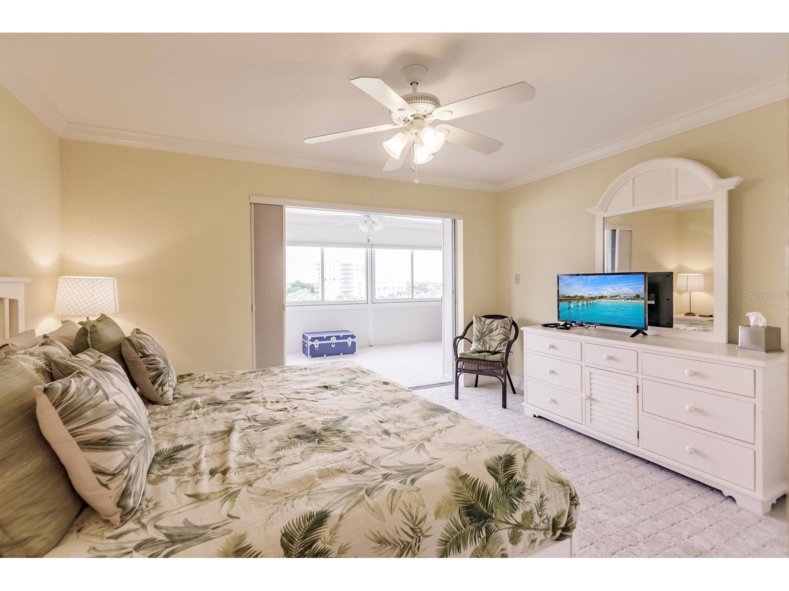 1125 W Peppertree Drive #605 Sarasota FL 34242 TB8466025 image15