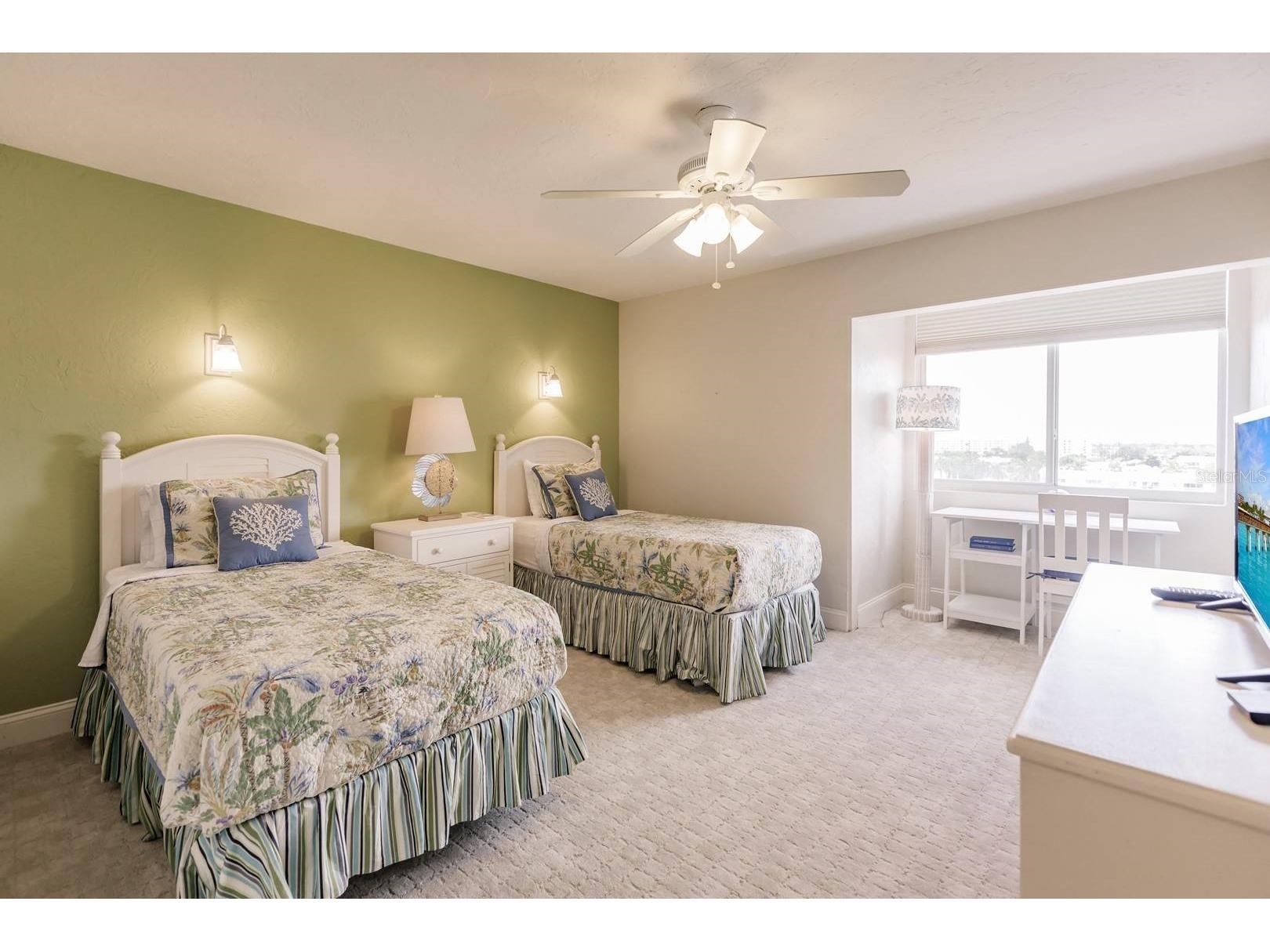 1125 W Peppertree Drive #605 Sarasota FL 34242 TB8466025 image20
