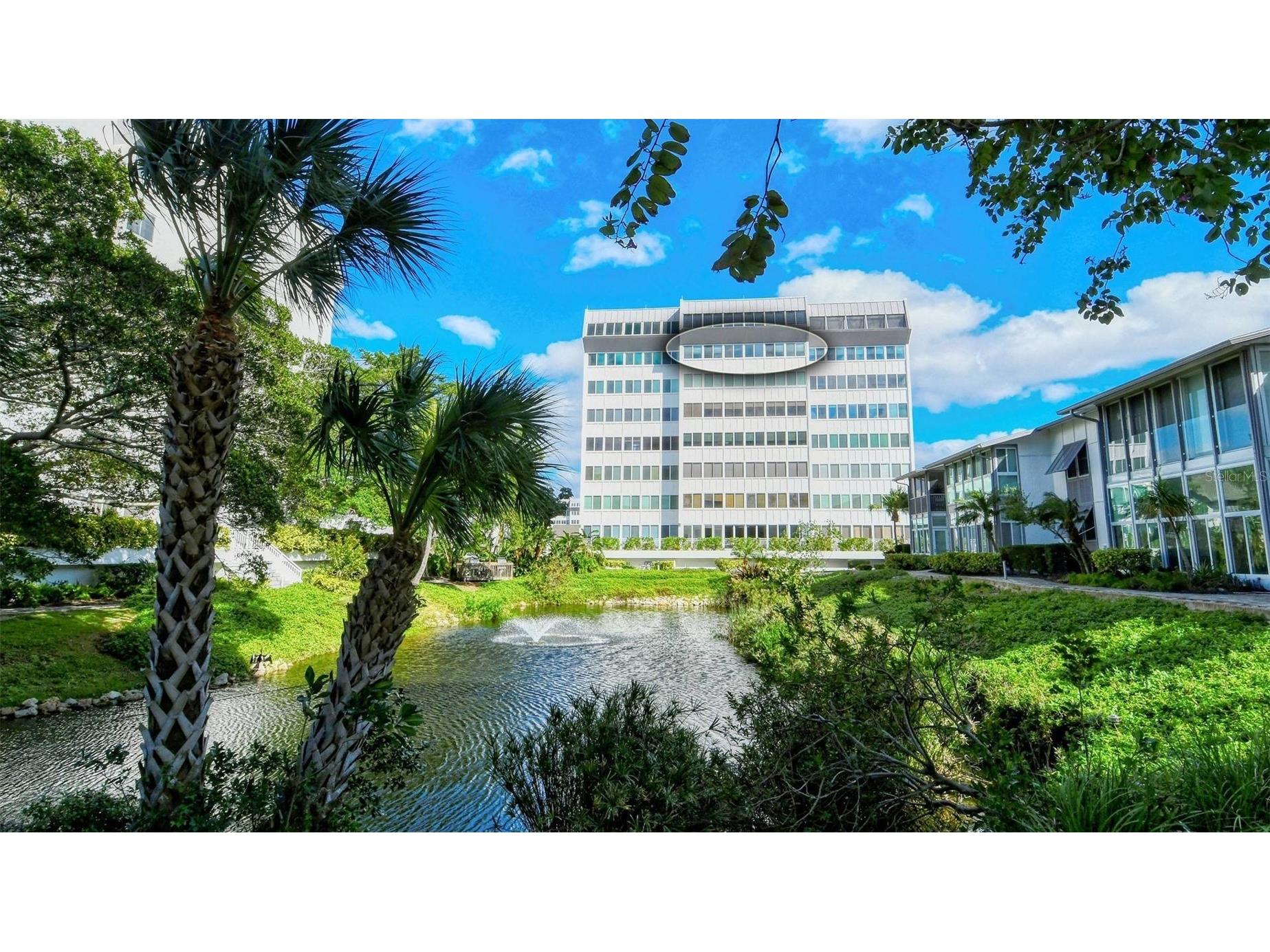 1125 W Peppertree Drive #701 Sarasota FL 34242 TB8465314 image1
