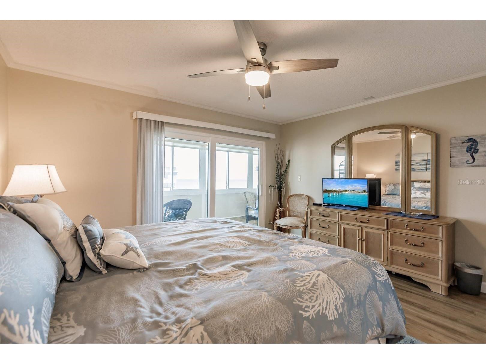 1125 W Peppertree Drive #701 Sarasota FL 34242 TB8465314 image13
