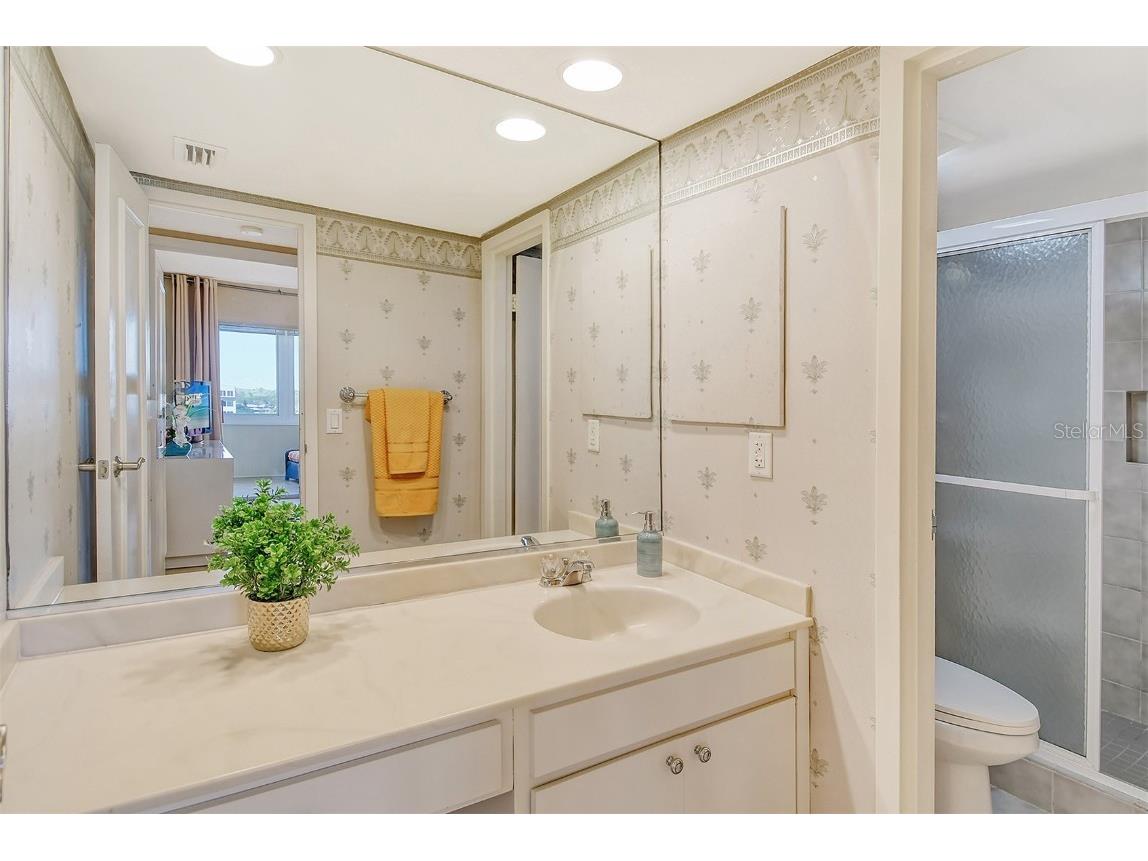 1125 W Peppertree Drive #706 Sarasota FL 34242 A4668225 image23