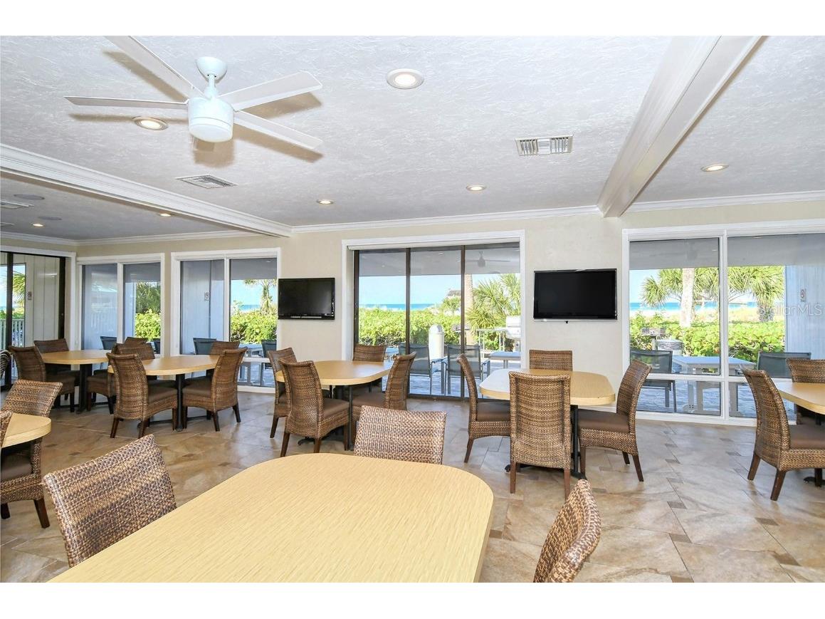 1125 W Peppertree Drive #706 Sarasota FL 34242 A4668225 image39