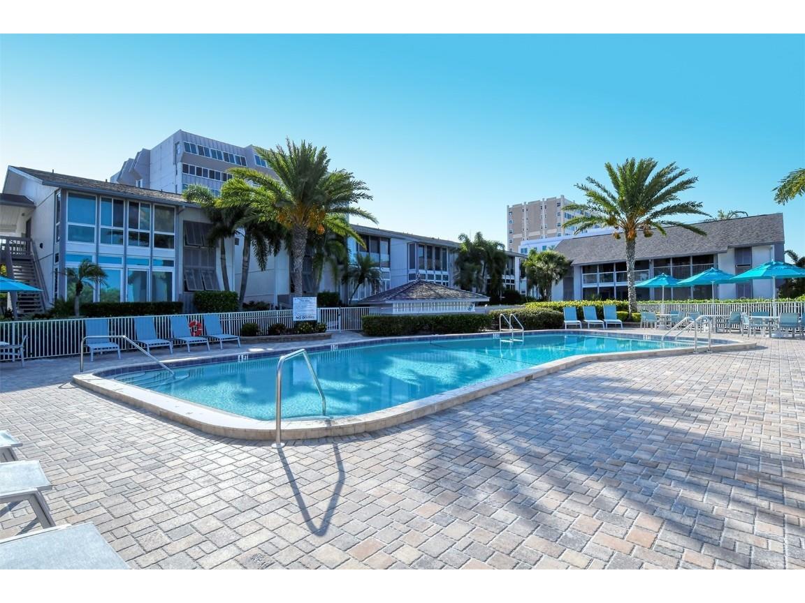 1125 W Peppertree Drive #706 Sarasota FL 34242 A4668225 image42