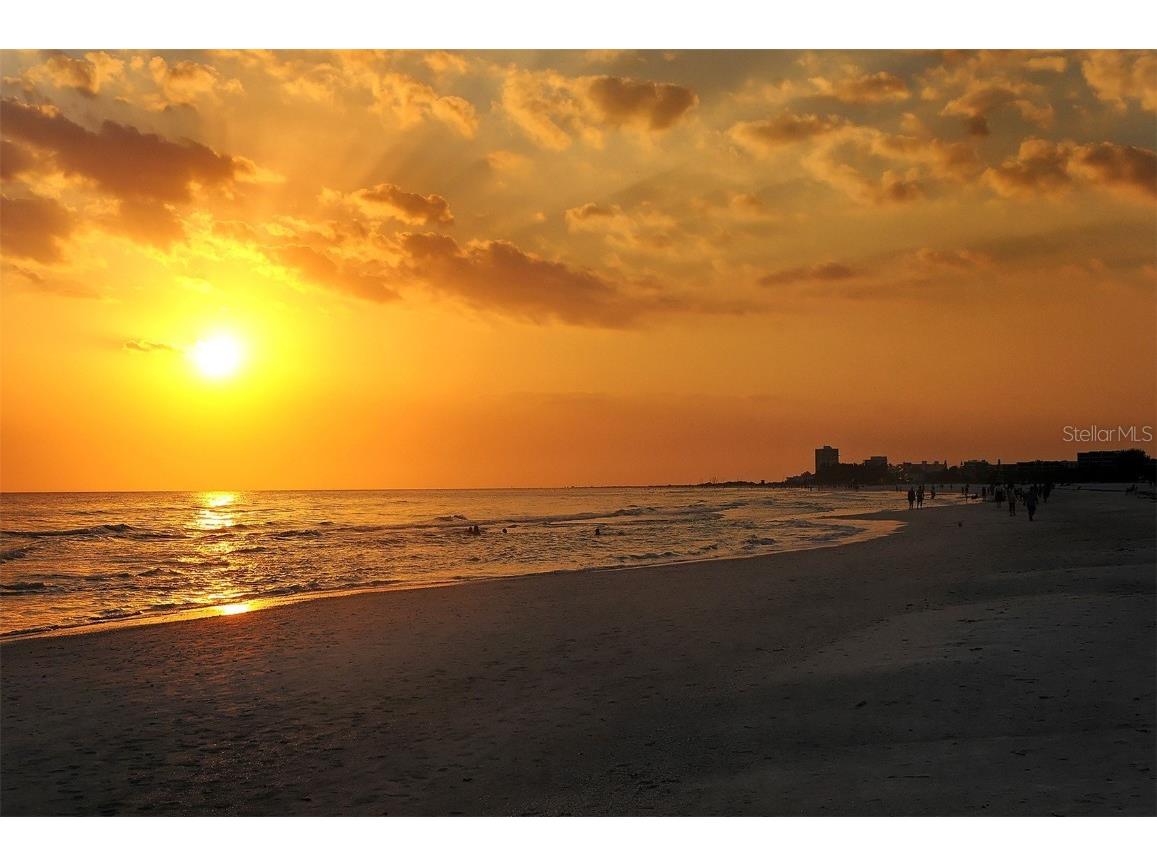 1125 W Peppertree Drive #706 Sarasota FL 34242 A4668225 image58