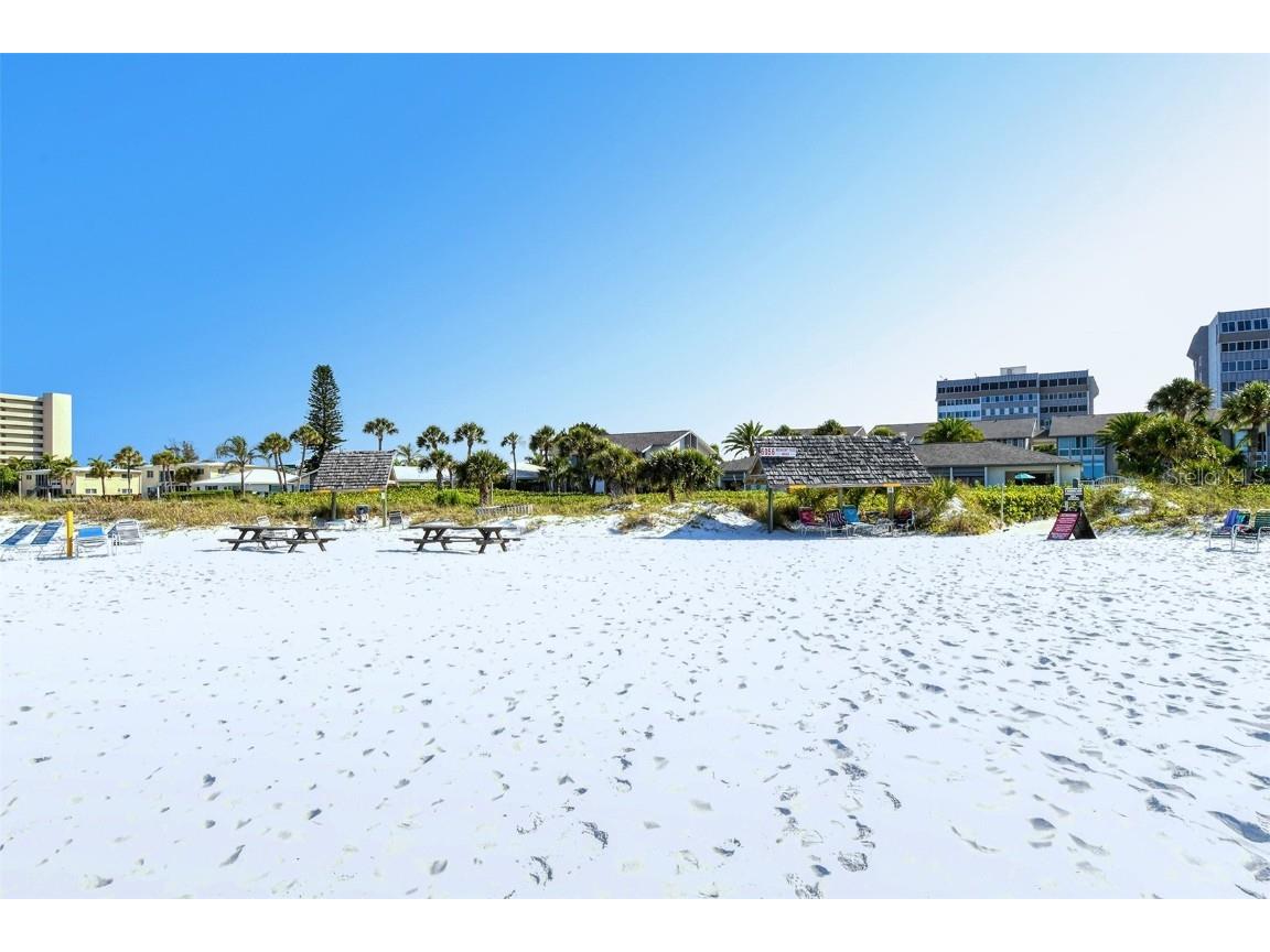 1125 W Peppertree Drive #706 Sarasota FL 34242 A4668225 image59