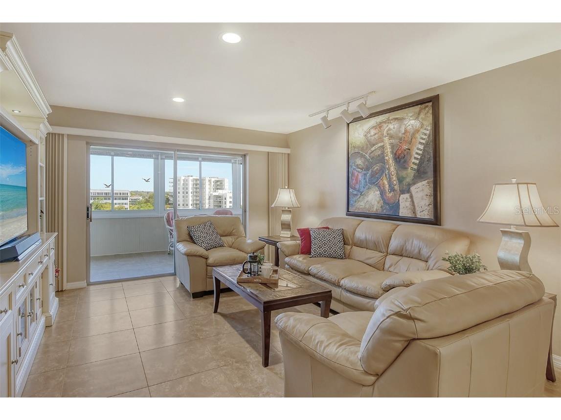 1125 W Peppertree Drive #706 Sarasota FL 34242 A4668225 image6