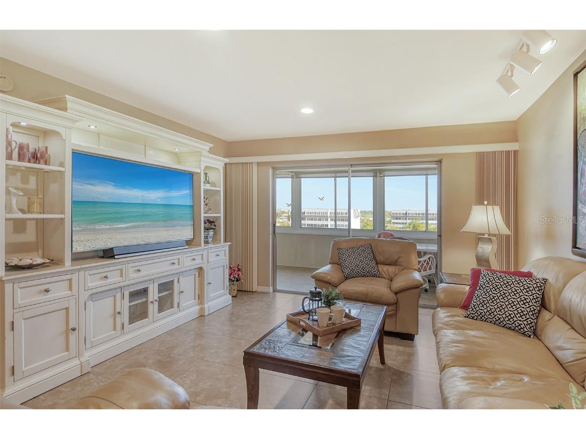 1125 W Peppertree Drive #706 Sarasota FL 34242 A4668225 image7