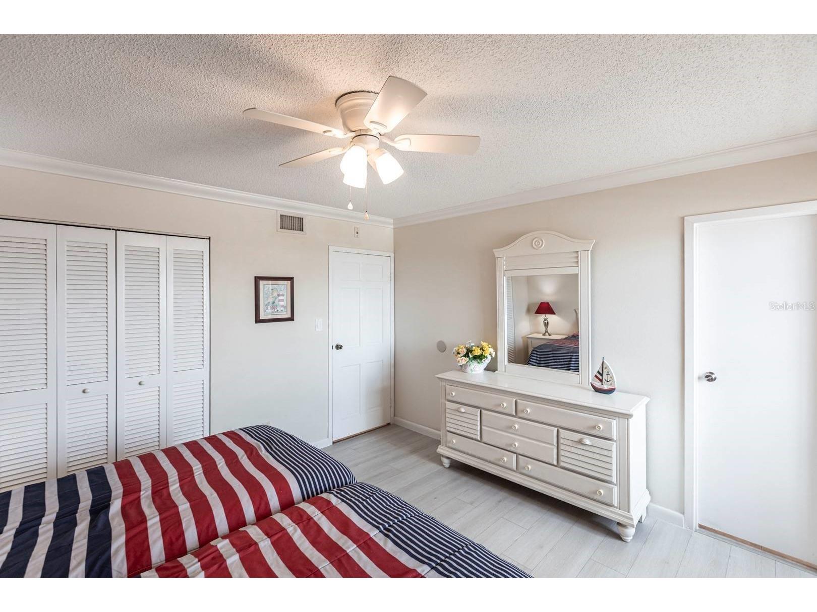 1125 W Peppertree Drive #707 Sarasota FL 34242 TB8465318 image17