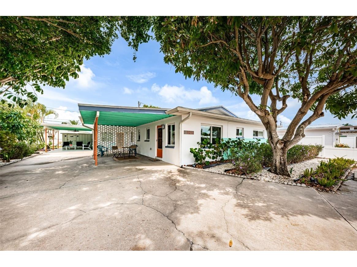 11250 2nd Street E Treasure Island FL 33706 U8205789 image1