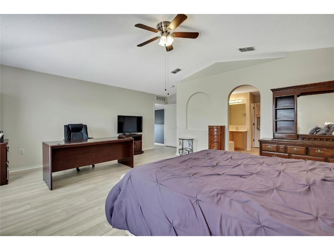 11257 Persimmon Avenue Weeki Wachee FL 34614 TB8378024 image18