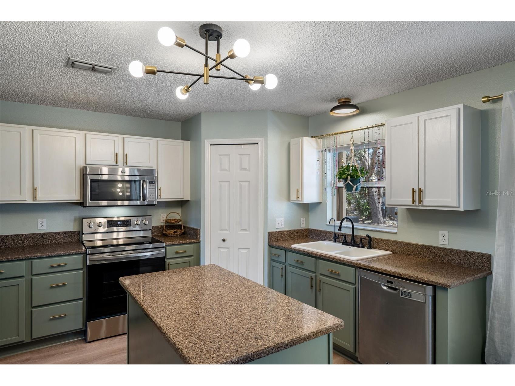 11258 Lomita Wren Road Weeki Wachee FL 34614 W7882678 image16