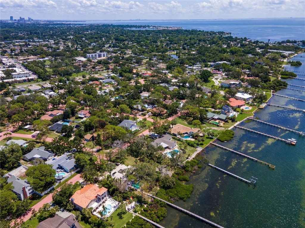 1125L Friendly Way S Saint Petersburg FL 33705 - TAMPA BAY TB8412305 image19