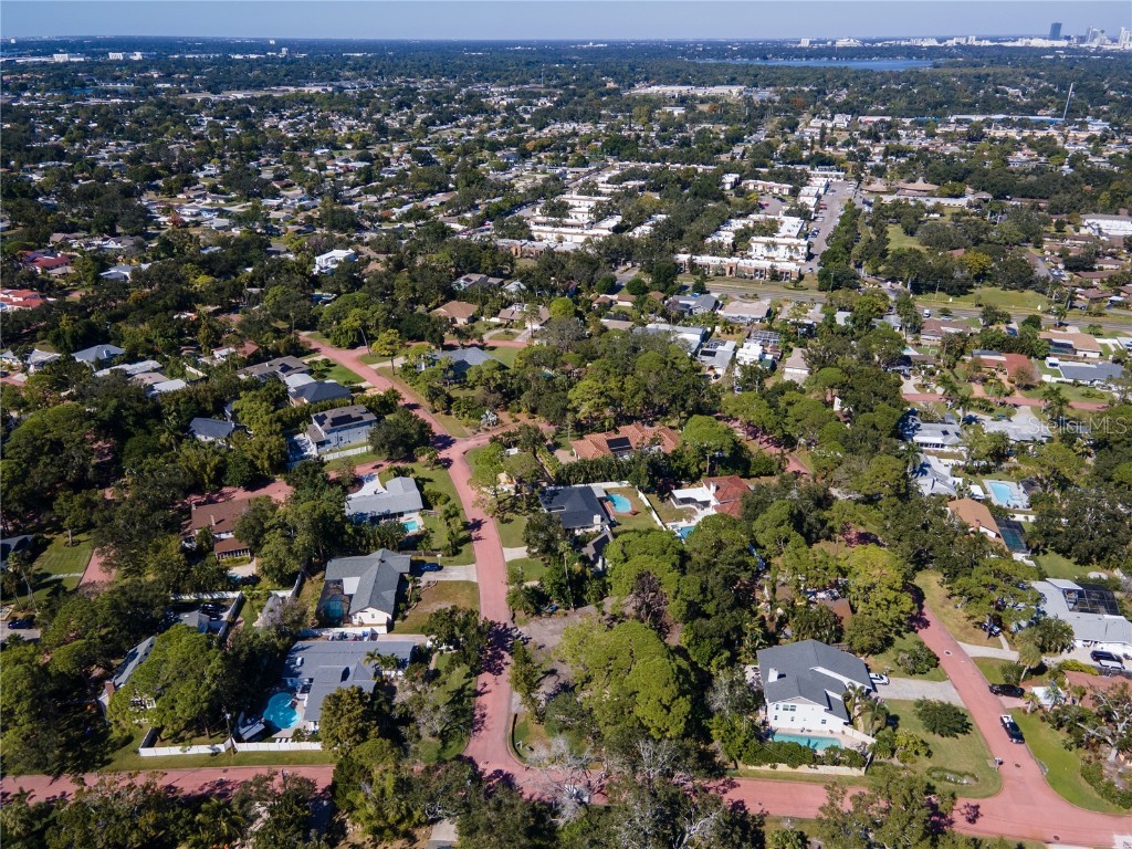 1125L Friendly Way S Saint Petersburg FL 33705 - TAMPA BAY TB8412305 image20