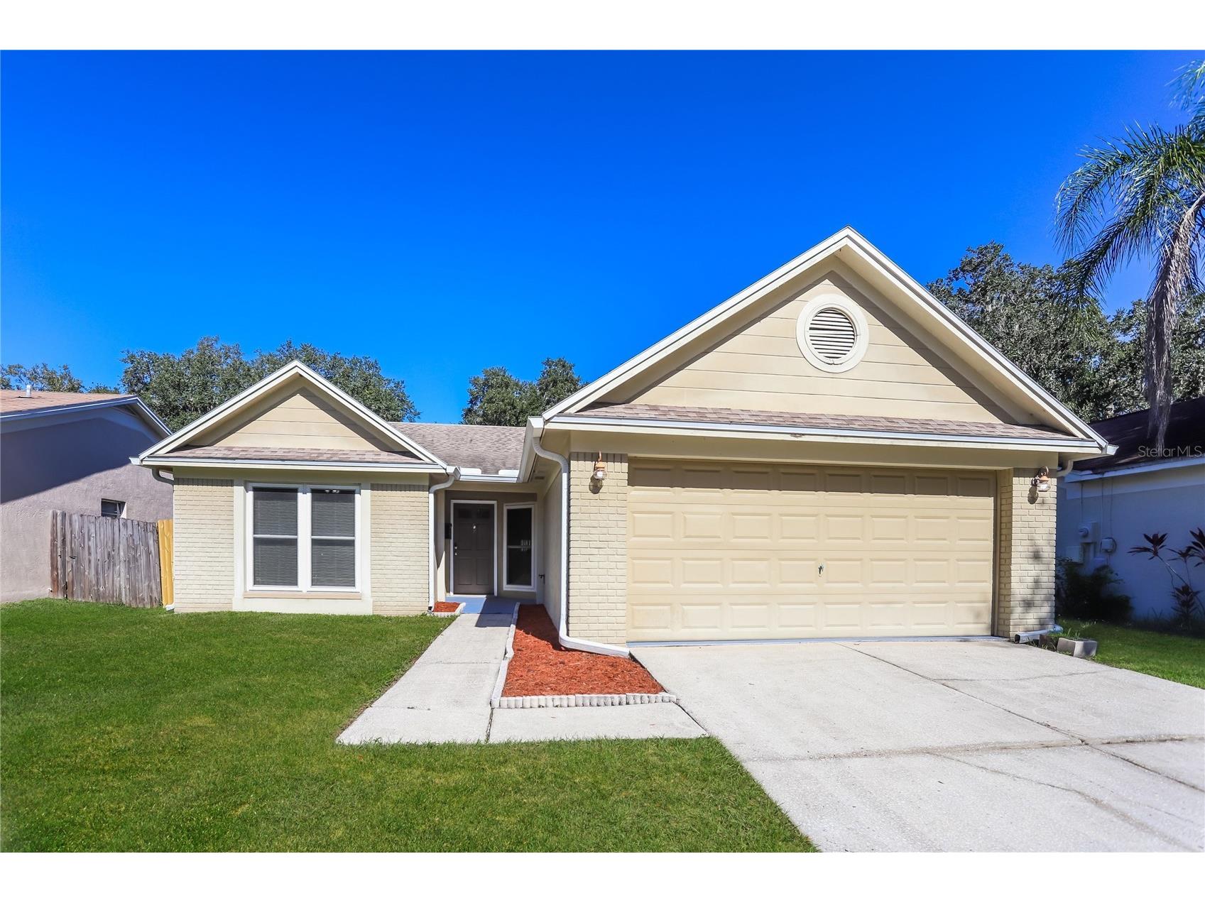1126 Bloom Hill Avenue Valrico FL 33596 TB8442957 image1