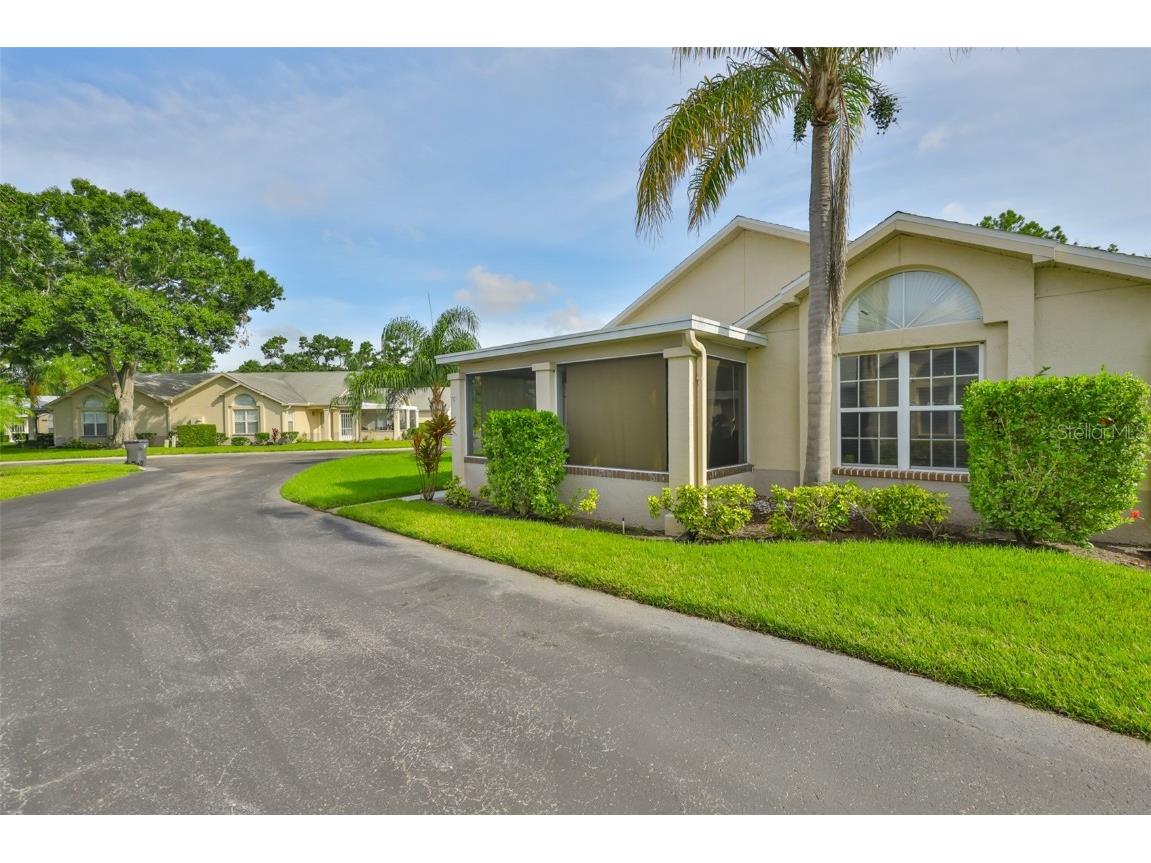 1126 Golfview Woods Drive #1126 Sun City Center FL 33573 TB8404223 image40