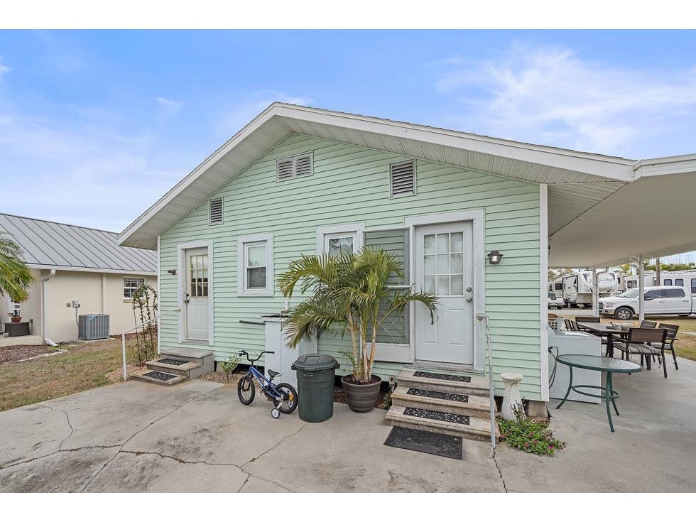 1126 Graber Avenue Sarasota FL 34237 A4684750 image10