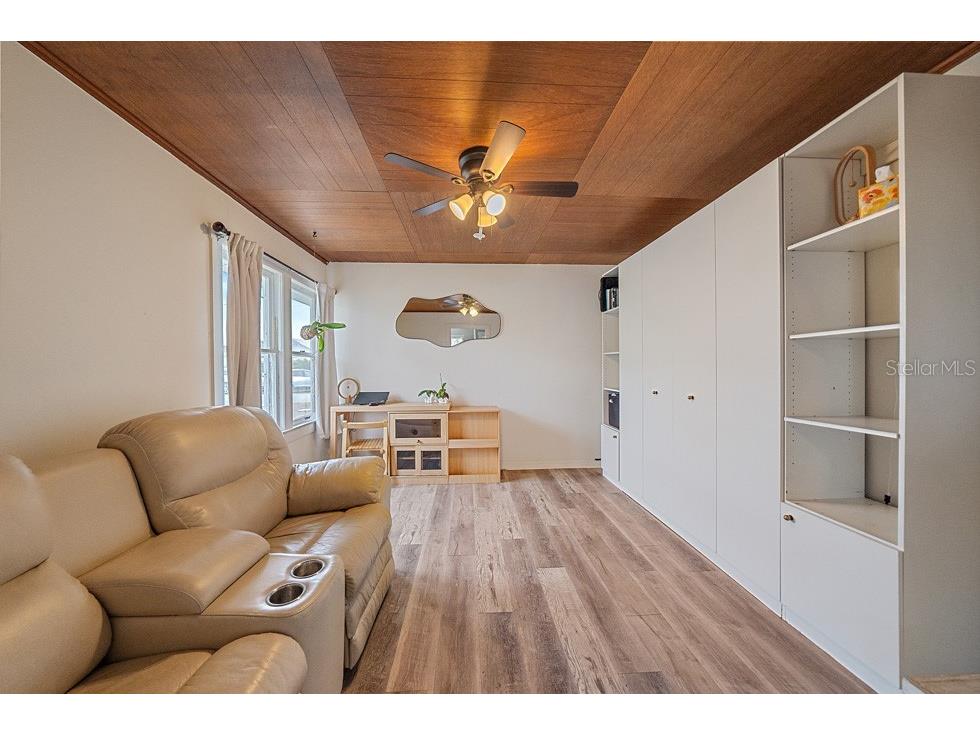 1126 Graber Avenue Sarasota FL 34237 A4684750 image22