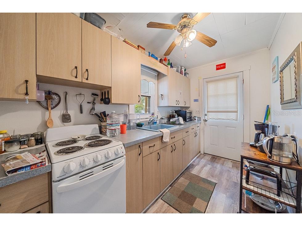 1126 Graber Avenue Sarasota FL 34237 A4684750 image26