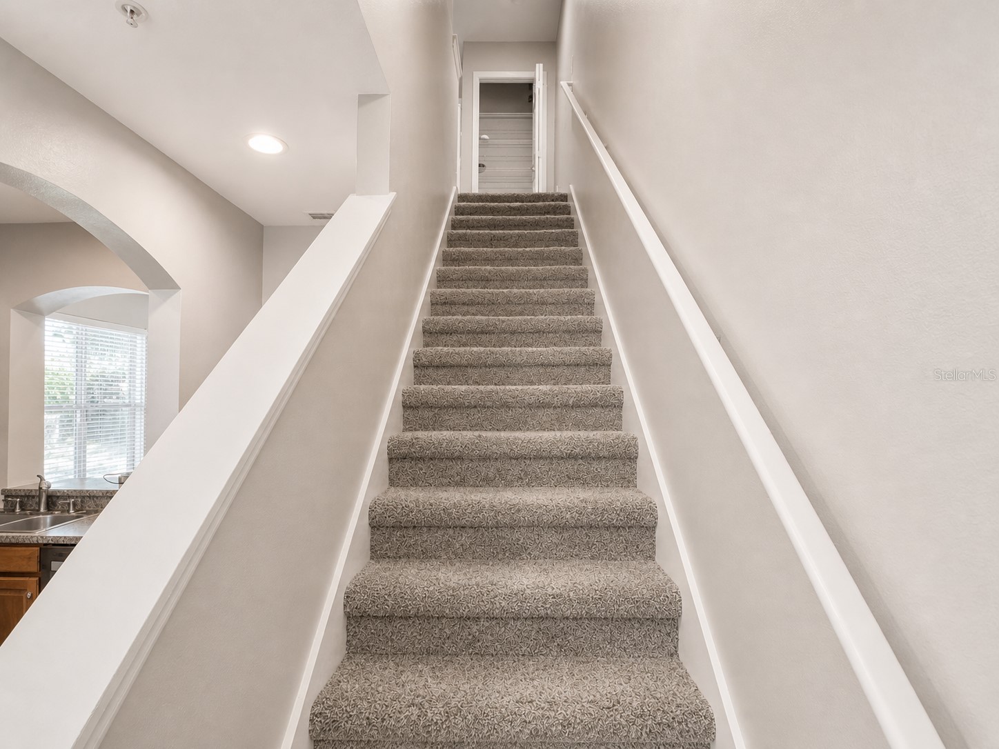 1126 Grantham Drive Sarasota FL 34234 A4691797 image7