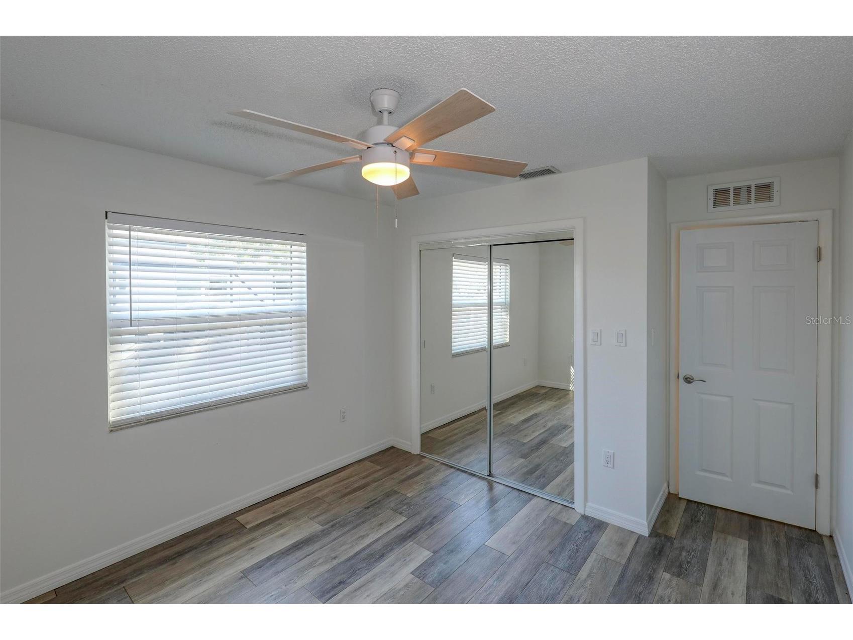 1126 King Arthur Court #418 Dunedin FL 34698 TB8465906 image20