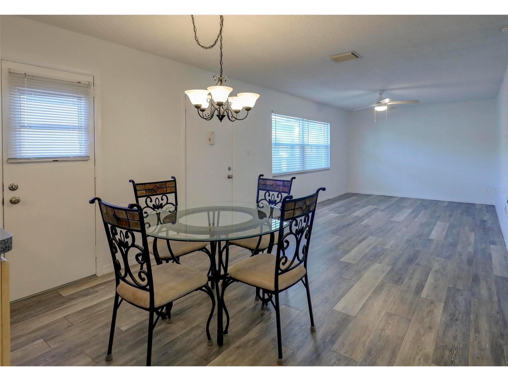 1126 King Arthur Court #418 Dunedin FL 34698 TB8465906 image8