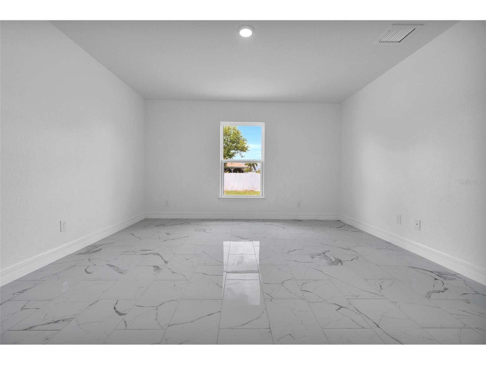 1126 NW 6th Avenue Cape Coral FL 33993 C7526700 image18