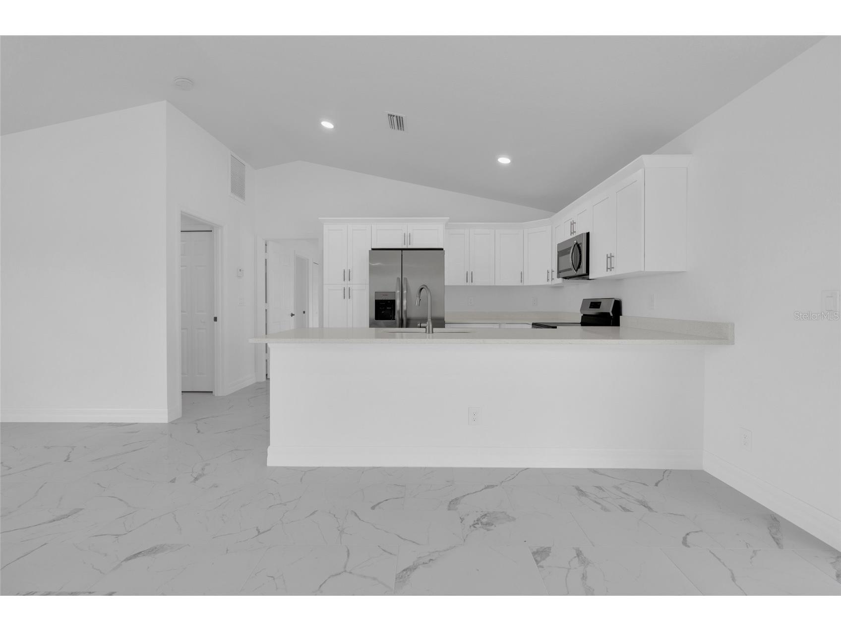 1126 NW 6th Avenue Cape Coral FL 33993 C7526700 image27