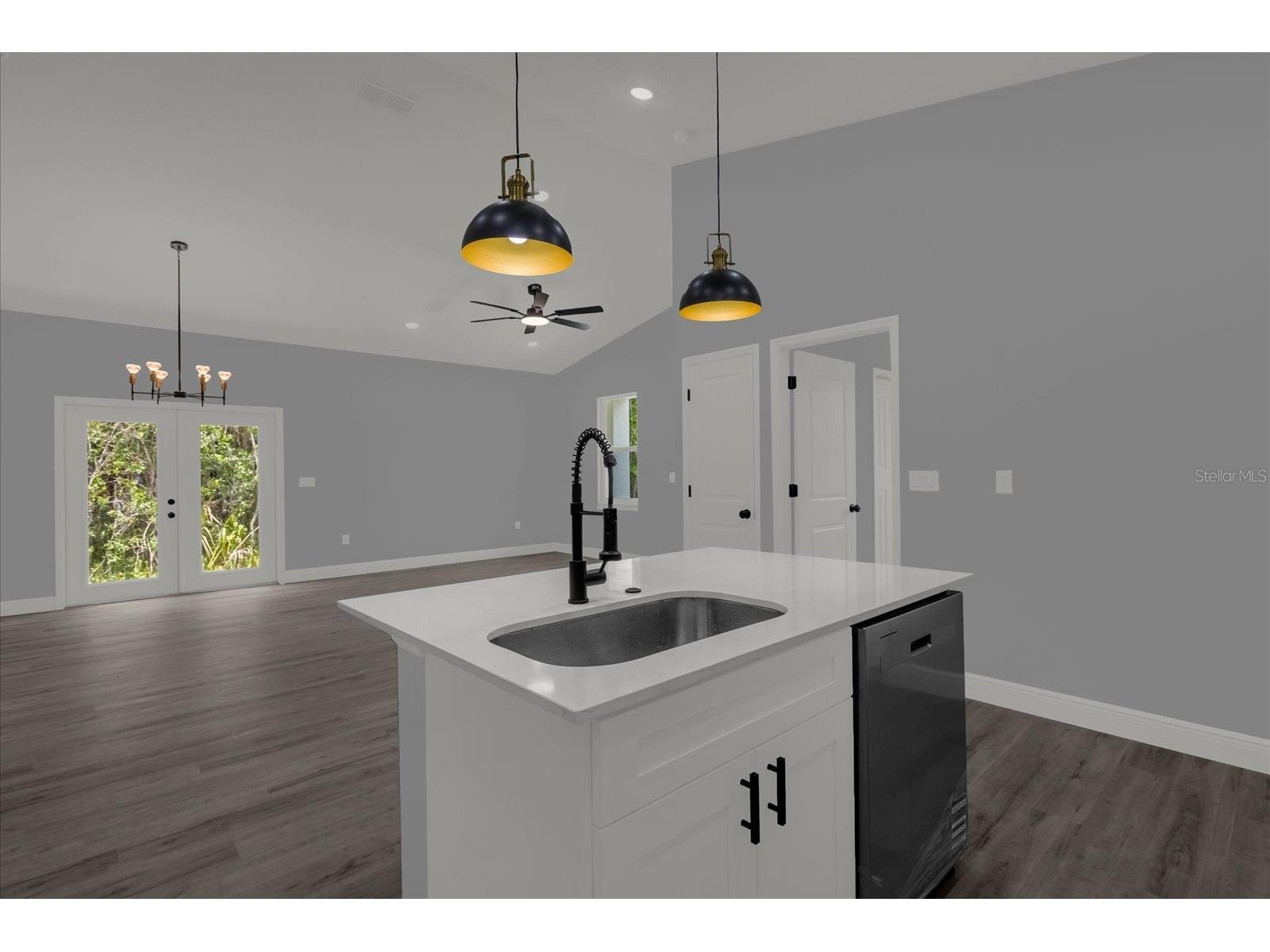 1126 S Thompson Avenue Deland FL 32720 O6406576 image12