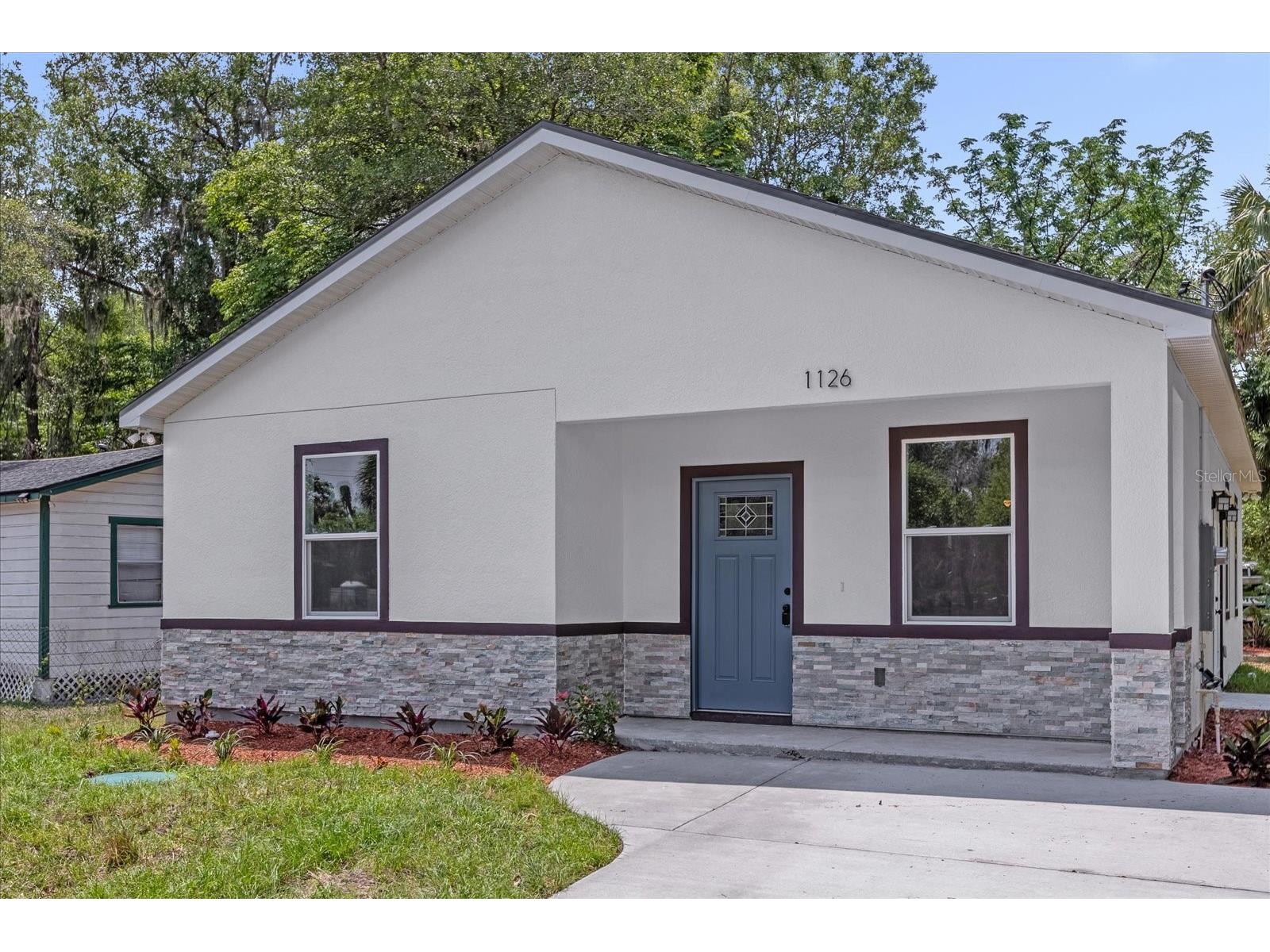 1126 S Thompson Avenue Deland FL 32720 O6406576 image2