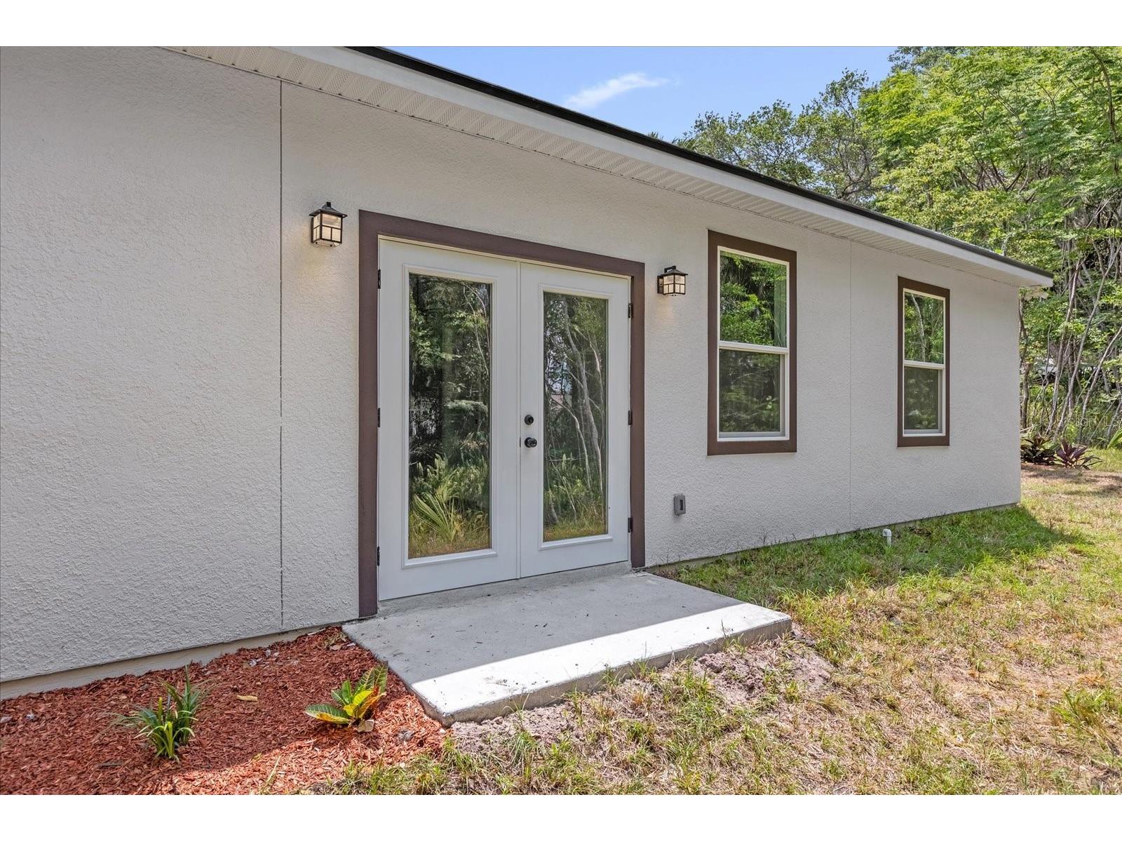 1126 S Thompson Avenue Deland FL 32720 O6406576 image3
