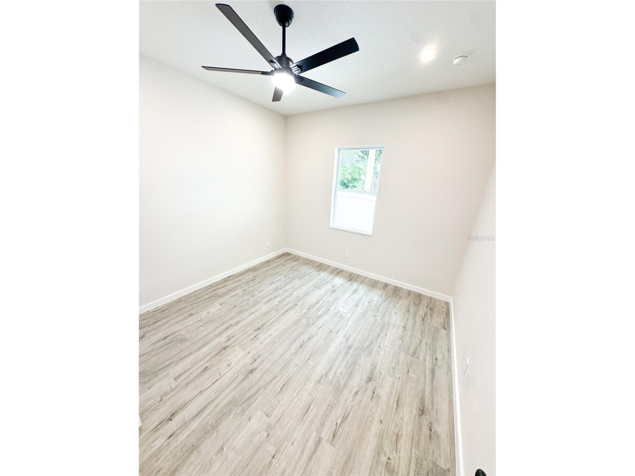 1126 Tangerine Street Clearwater FL 33755 TB8434518 image11