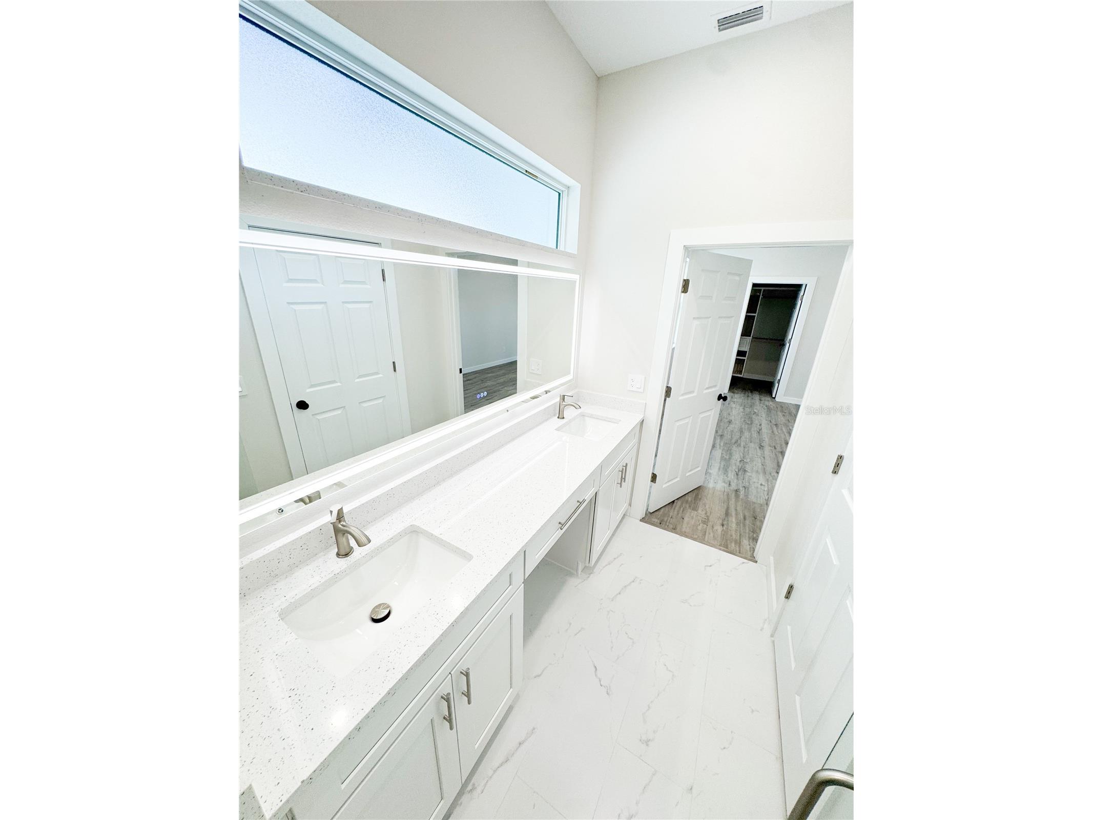 1126 Tangerine Street Clearwater FL 33755 TB8434518 image2