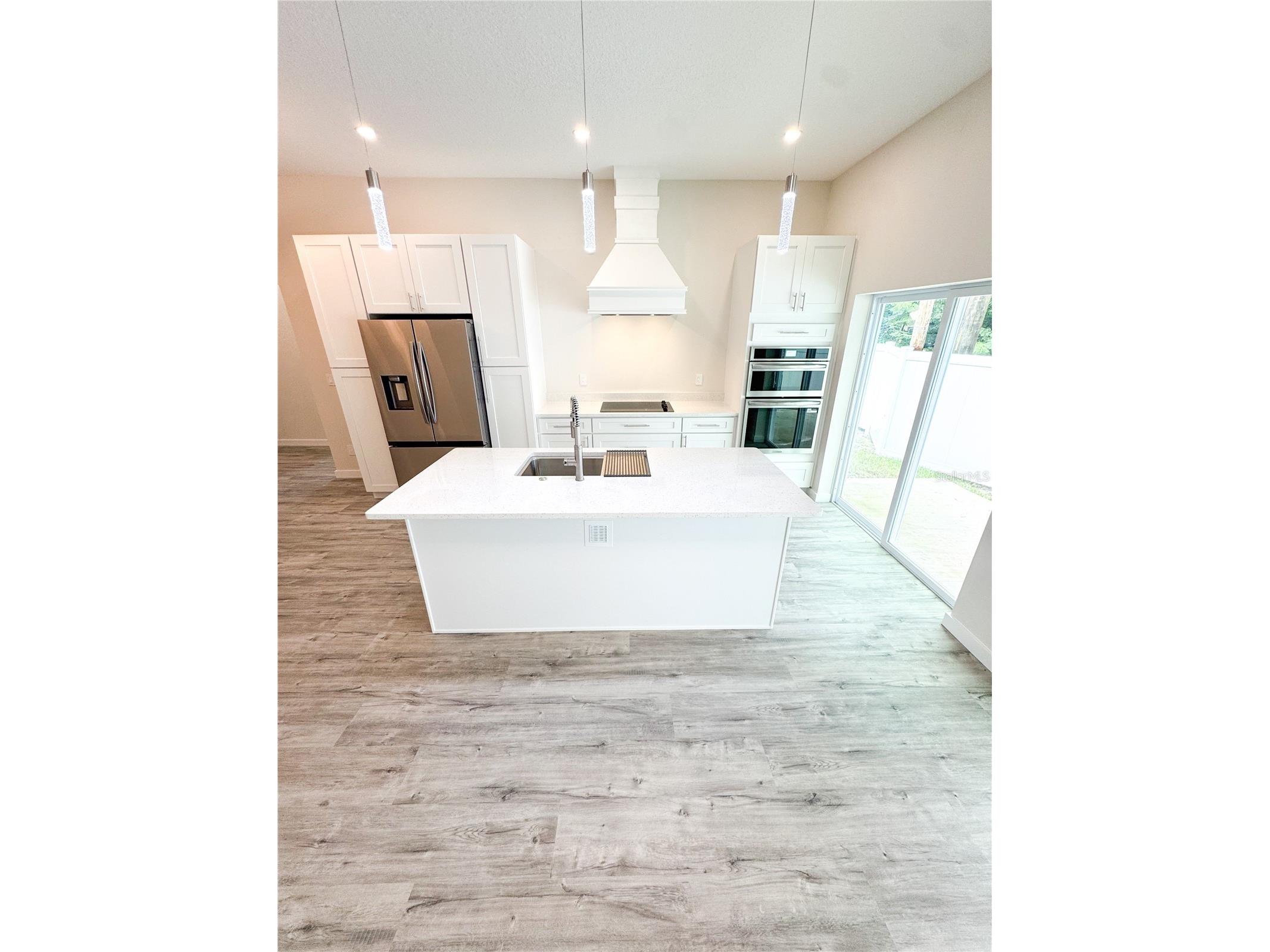 1126 Tangerine Street Clearwater FL 33755 TB8434518 image7