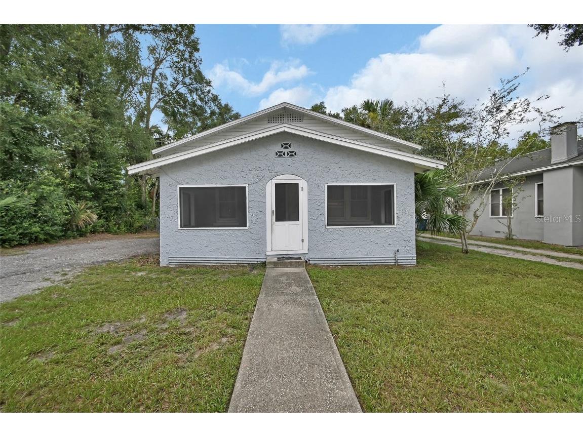1126 W Minnesota Avenue Deland FL 32720 V4944325 image1