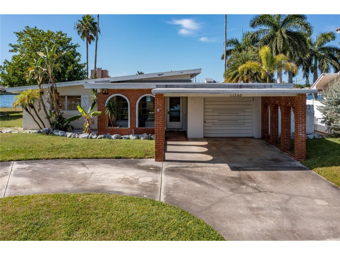 11260 4th Street E Treasure Island FL 33706 U8141333 image1